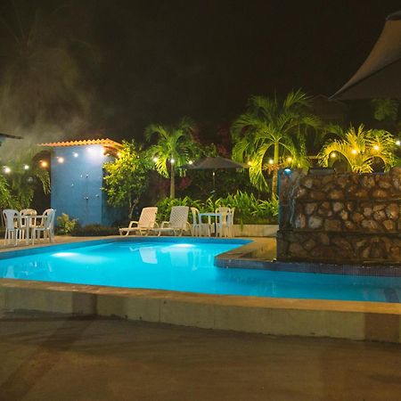 Hospedaje Villamar Nueva Gorgona Bagian luar foto