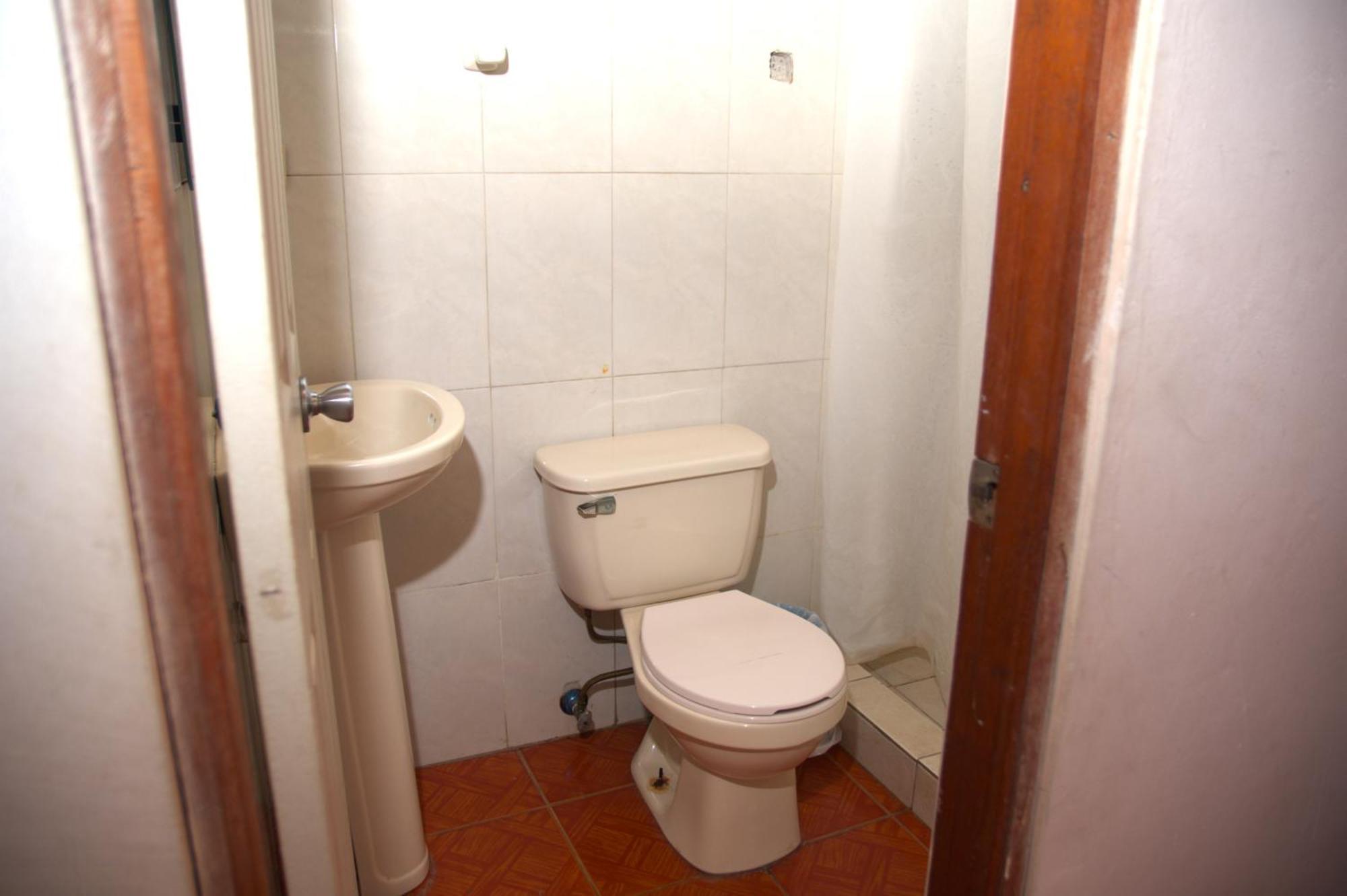 Hospedaje Villamar Nueva Gorgona Bagian luar foto